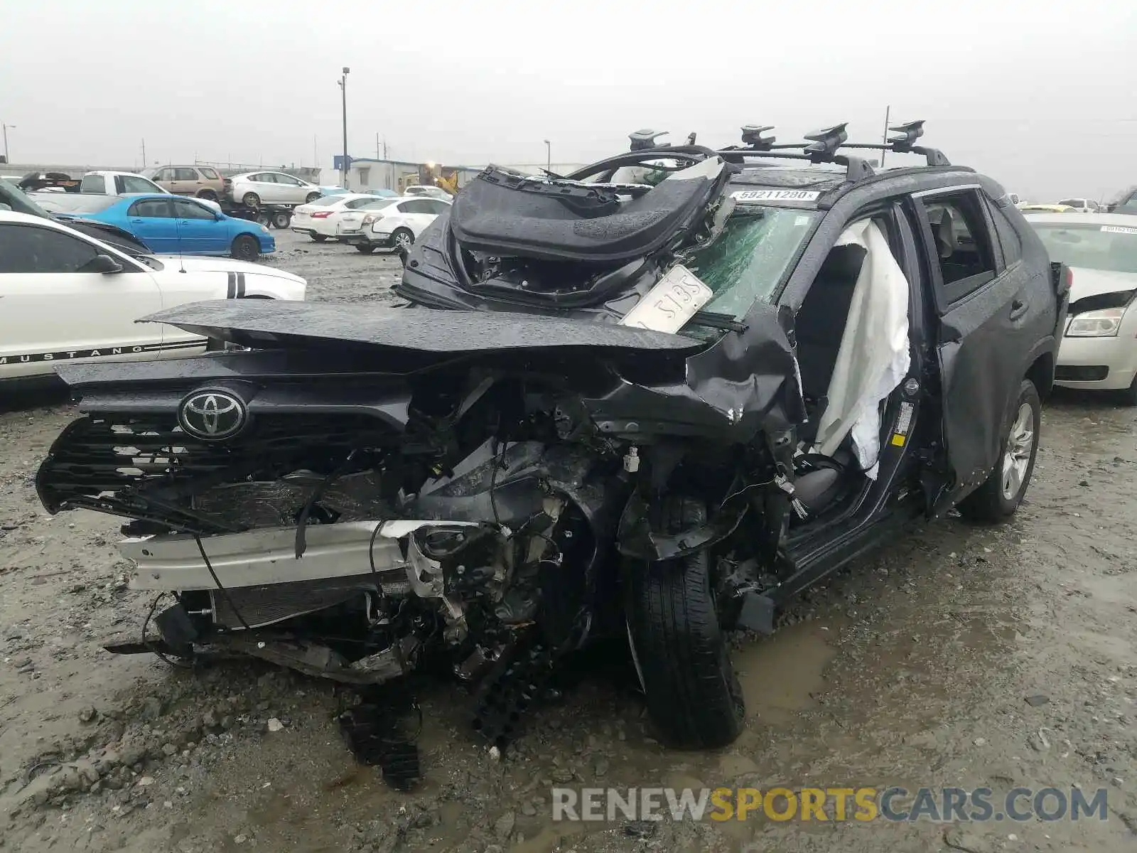 2 Photograph of a damaged car 2T3W1RFV3KC015834 TOYOTA RAV4 2019