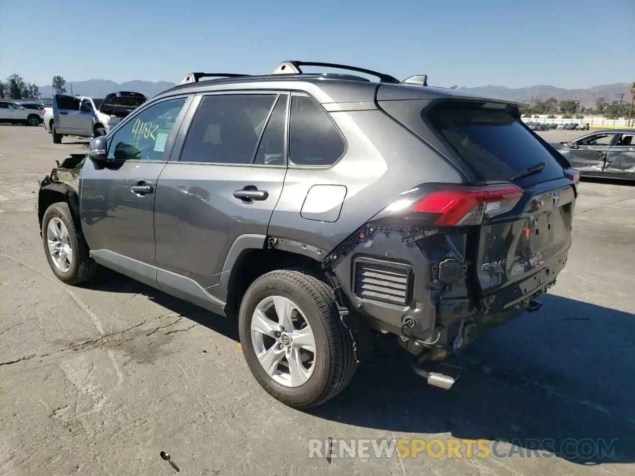 3 Photograph of a damaged car 2T3W1RFV3KC018720 TOYOTA RAV4 2019