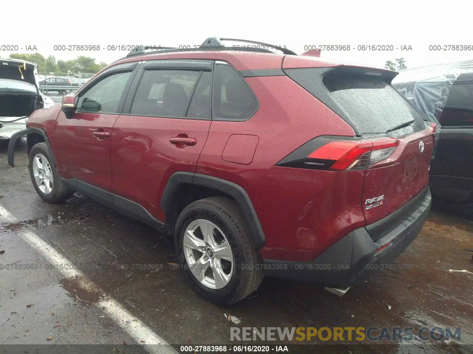 3 Photograph of a damaged car 2T3W1RFV3KC023349 TOYOTA RAV4 2019