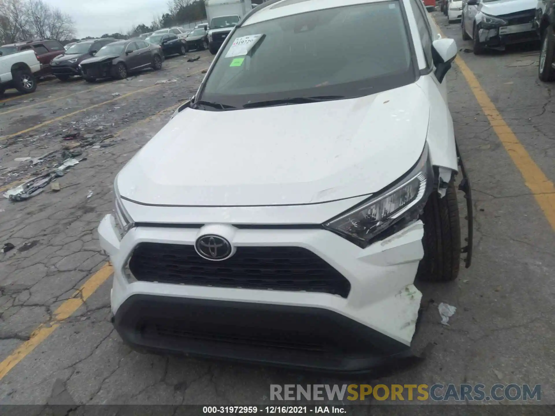 6 Photograph of a damaged car 2T3W1RFV3KC024162 TOYOTA RAV4 2019