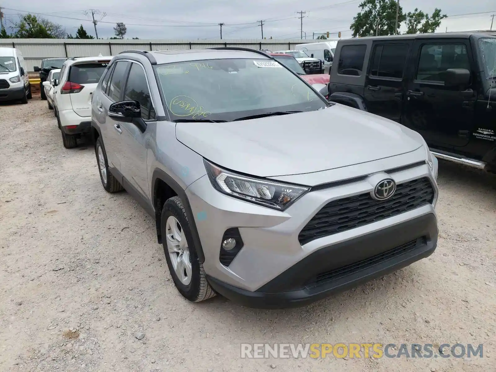 1 Photograph of a damaged car 2T3W1RFV3KC026946 TOYOTA RAV4 2019