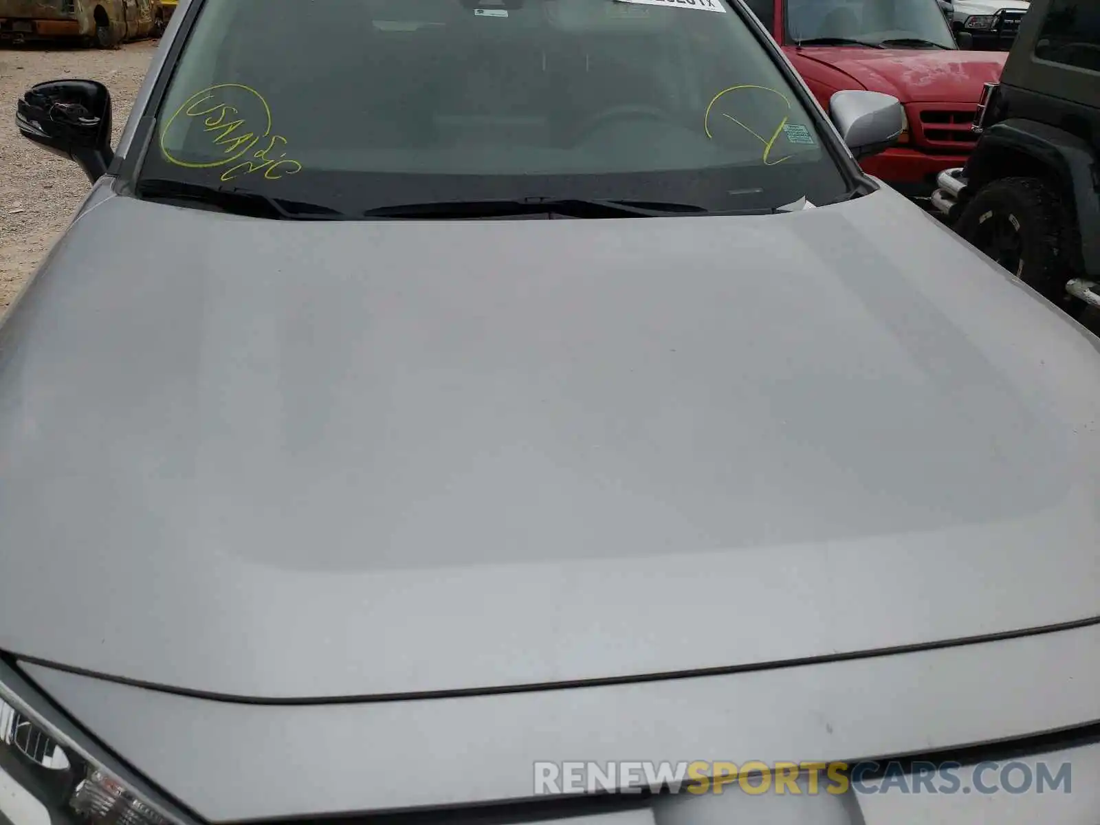 9 Photograph of a damaged car 2T3W1RFV3KC026946 TOYOTA RAV4 2019