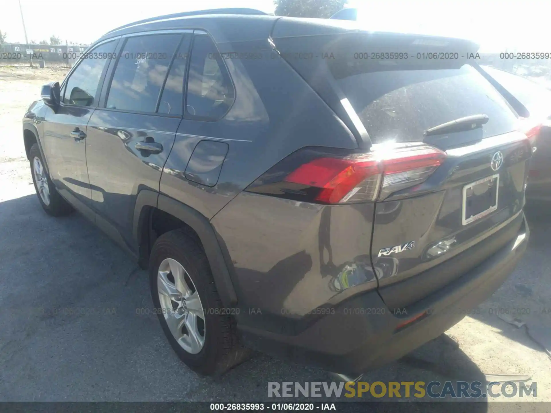 3 Photograph of a damaged car 2T3W1RFV3KW001480 TOYOTA RAV4 2019