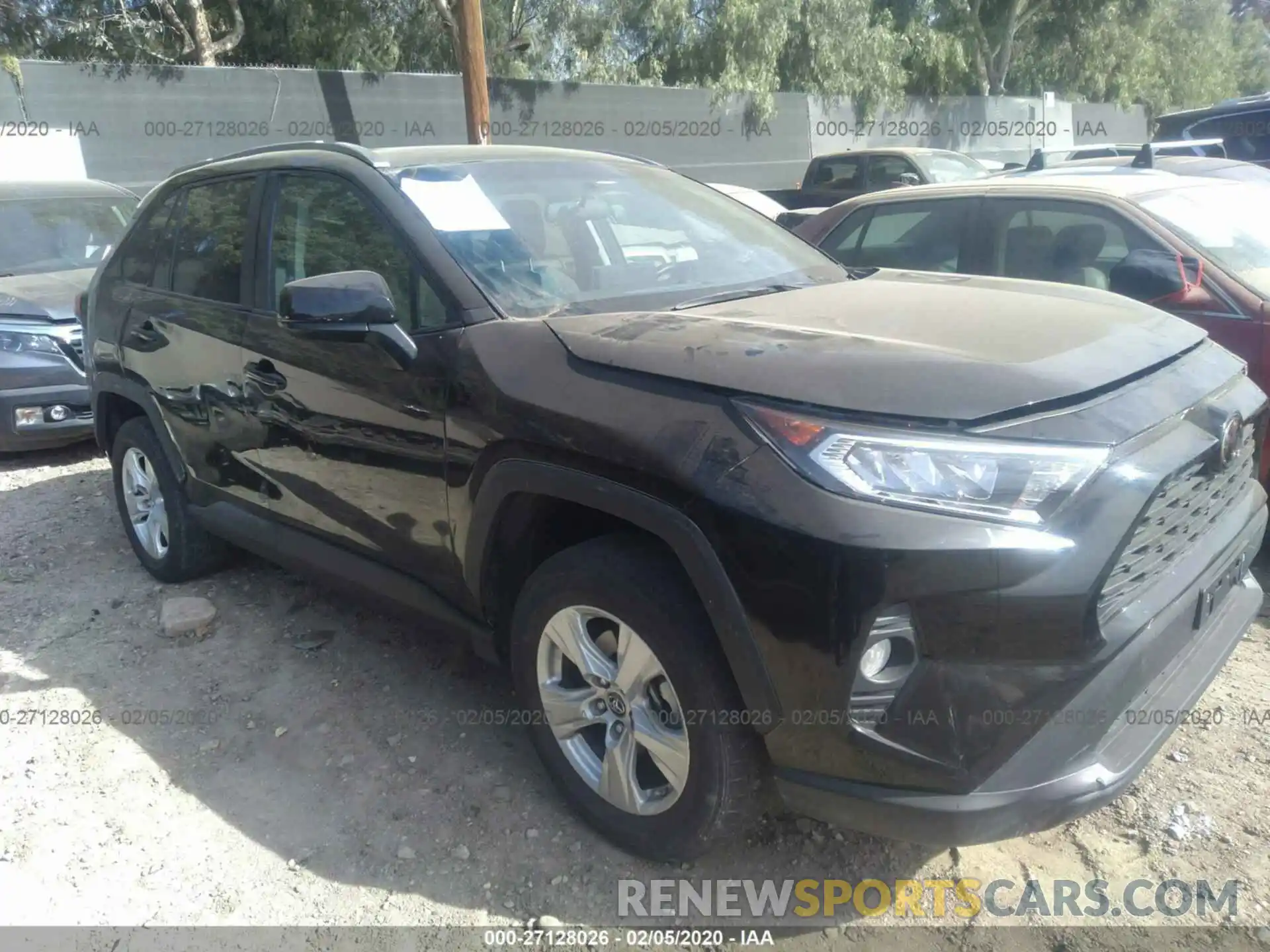 1 Photograph of a damaged car 2T3W1RFV3KW007179 TOYOTA RAV4 2019