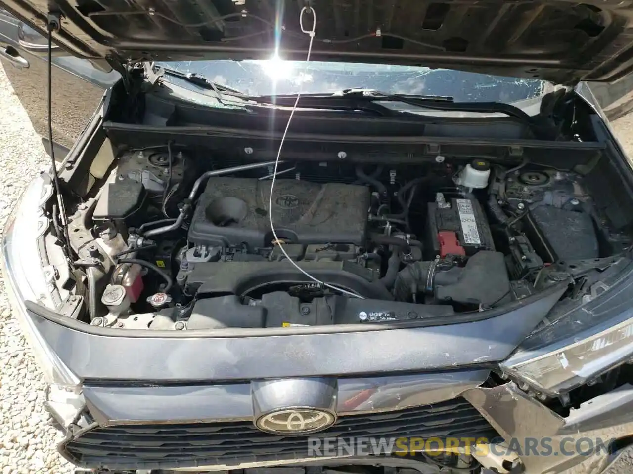 7 Photograph of a damaged car 2T3W1RFV3KW010664 TOYOTA RAV4 2019