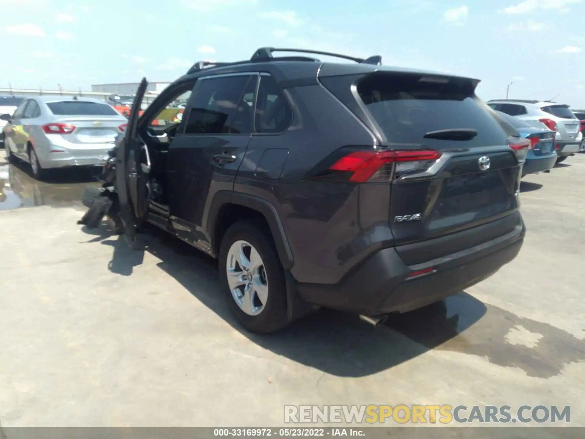 3 Photograph of a damaged car 2T3W1RFV3KW010793 TOYOTA RAV4 2019