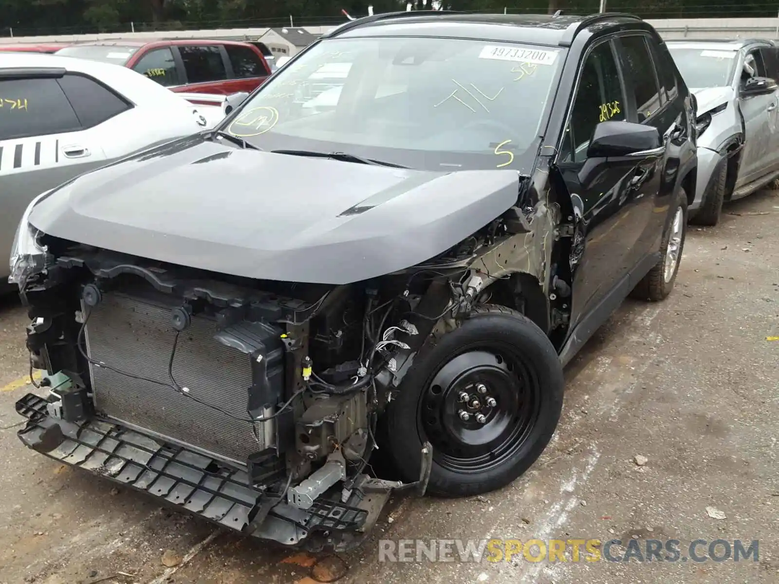 2 Photograph of a damaged car 2T3W1RFV3KW014262 TOYOTA RAV4 2019