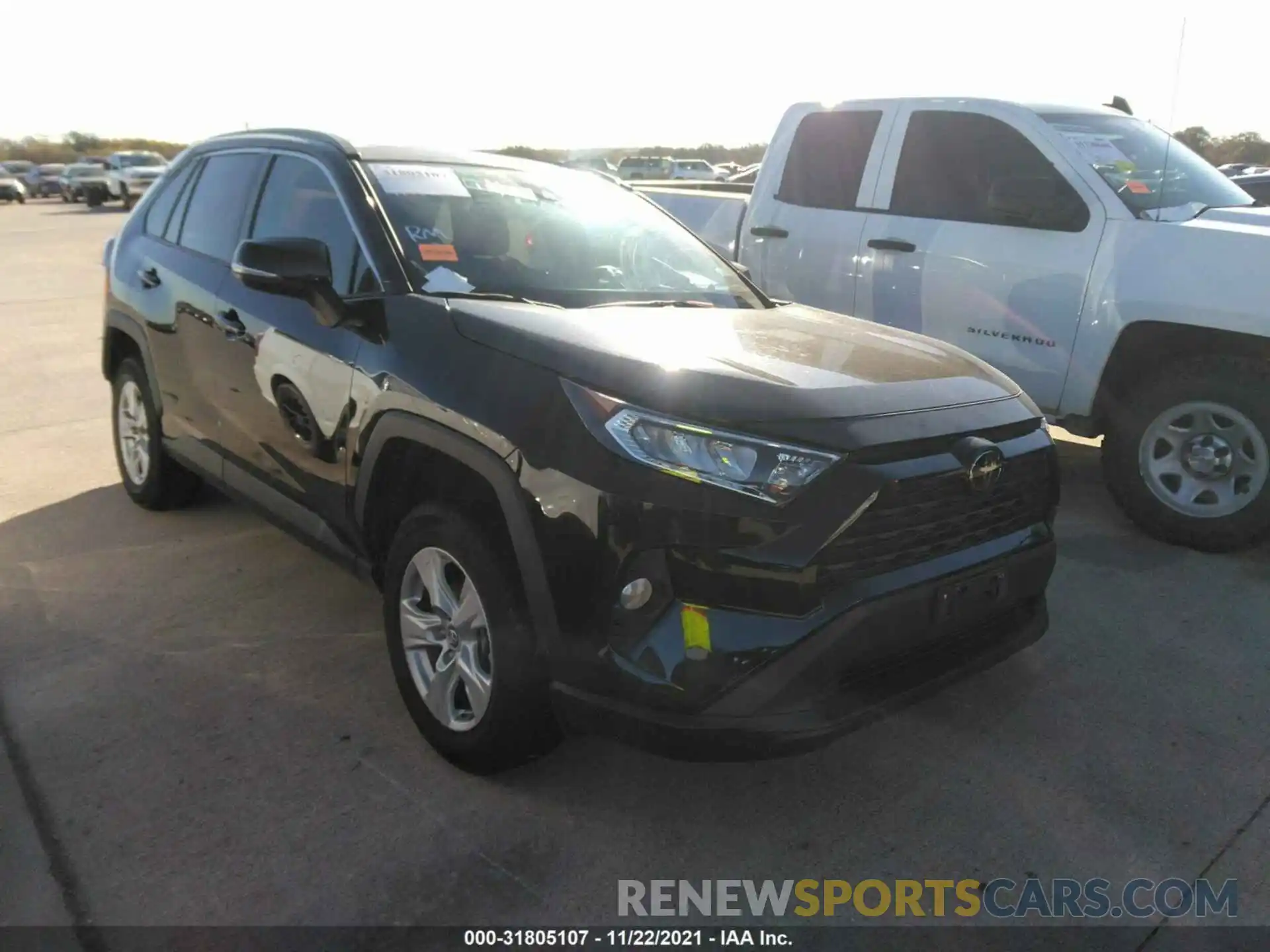 1 Photograph of a damaged car 2T3W1RFV3KW016514 TOYOTA RAV4 2019