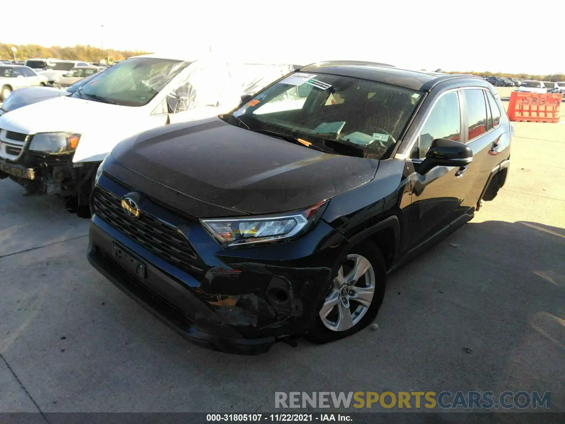 2 Photograph of a damaged car 2T3W1RFV3KW016514 TOYOTA RAV4 2019