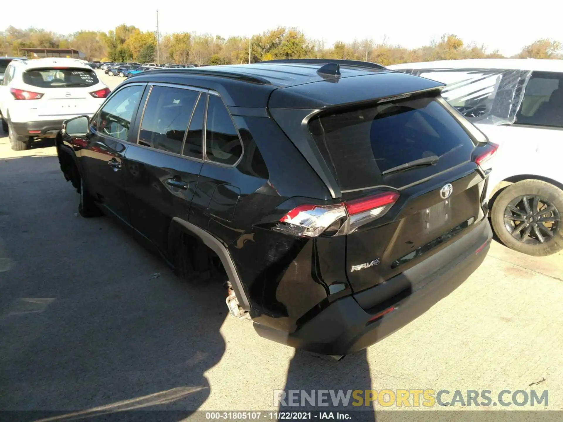 3 Photograph of a damaged car 2T3W1RFV3KW016514 TOYOTA RAV4 2019