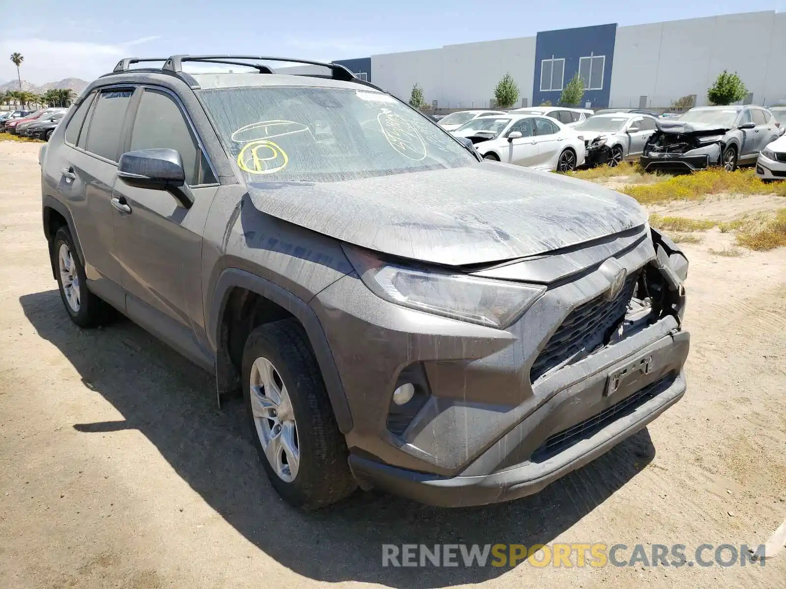 1 Фотография поврежденного автомобиля 2T3W1RFV3KW017856 TOYOTA RAV4 2019