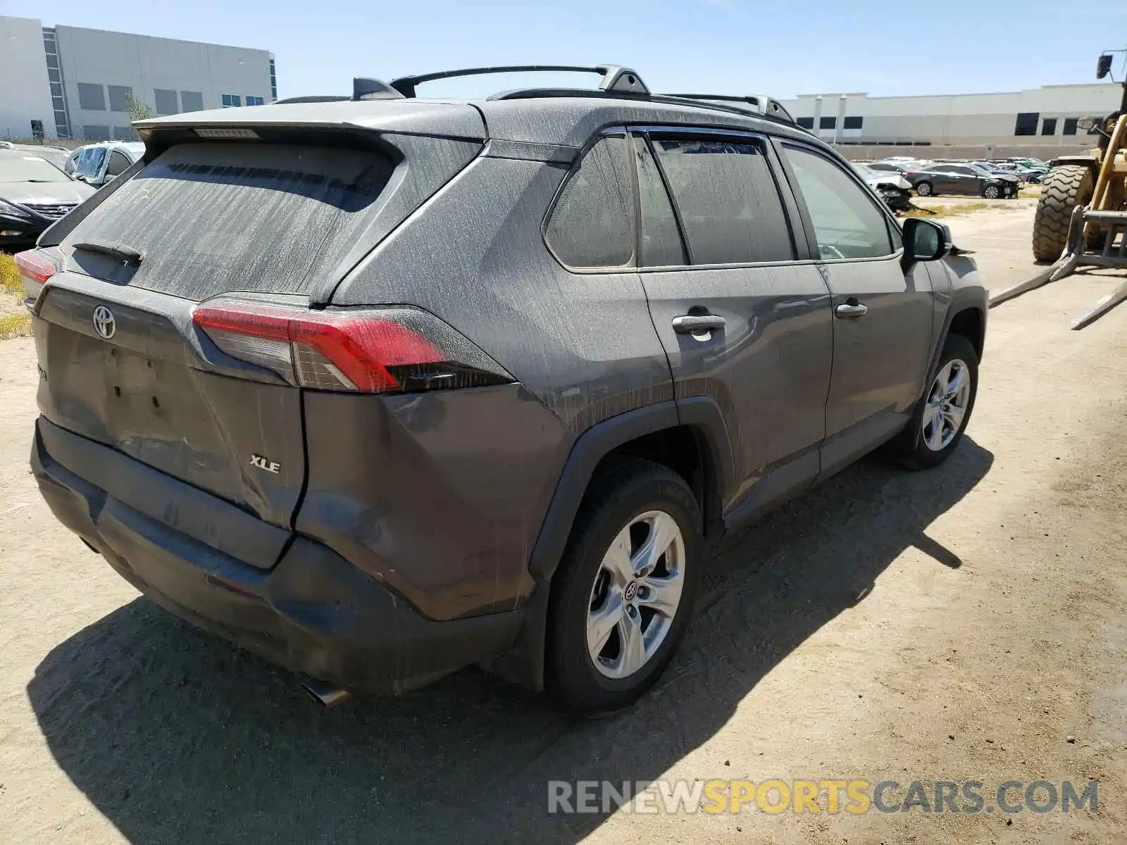 4 Photograph of a damaged car 2T3W1RFV3KW017856 TOYOTA RAV4 2019