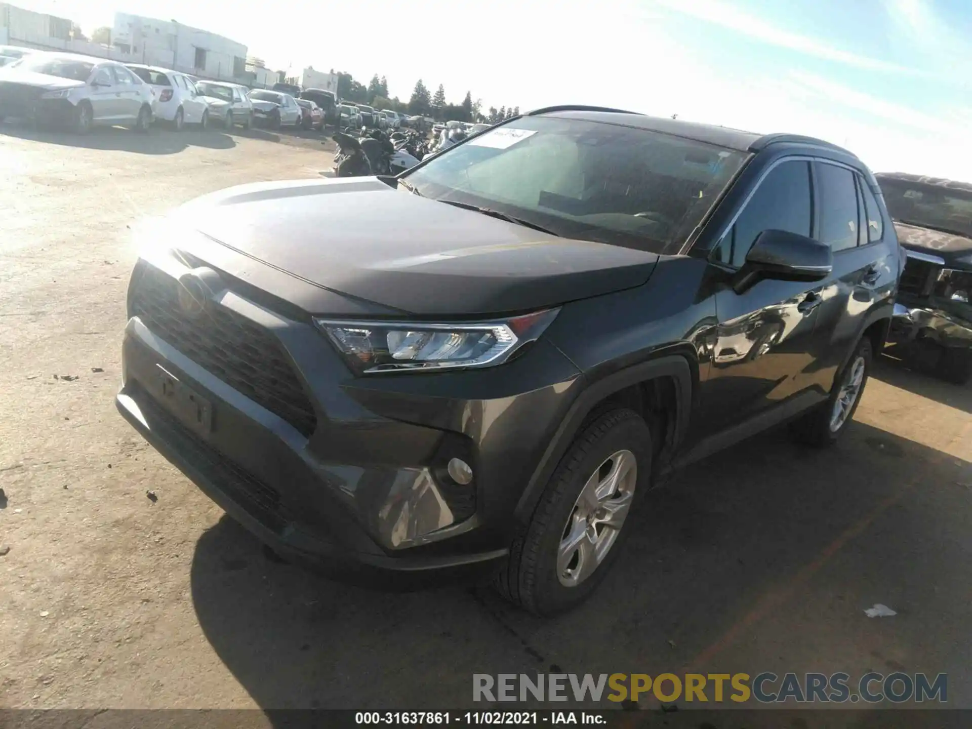 2 Фотография поврежденного автомобиля 2T3W1RFV3KW020028 TOYOTA RAV4 2019