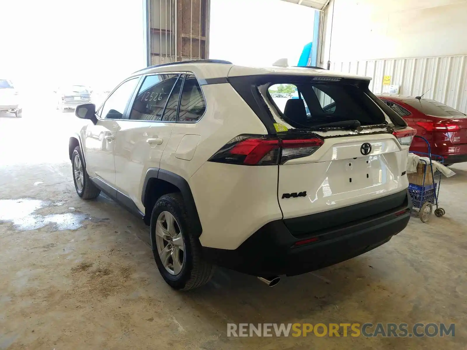 3 Photograph of a damaged car 2T3W1RFV3KW023172 TOYOTA RAV4 2019