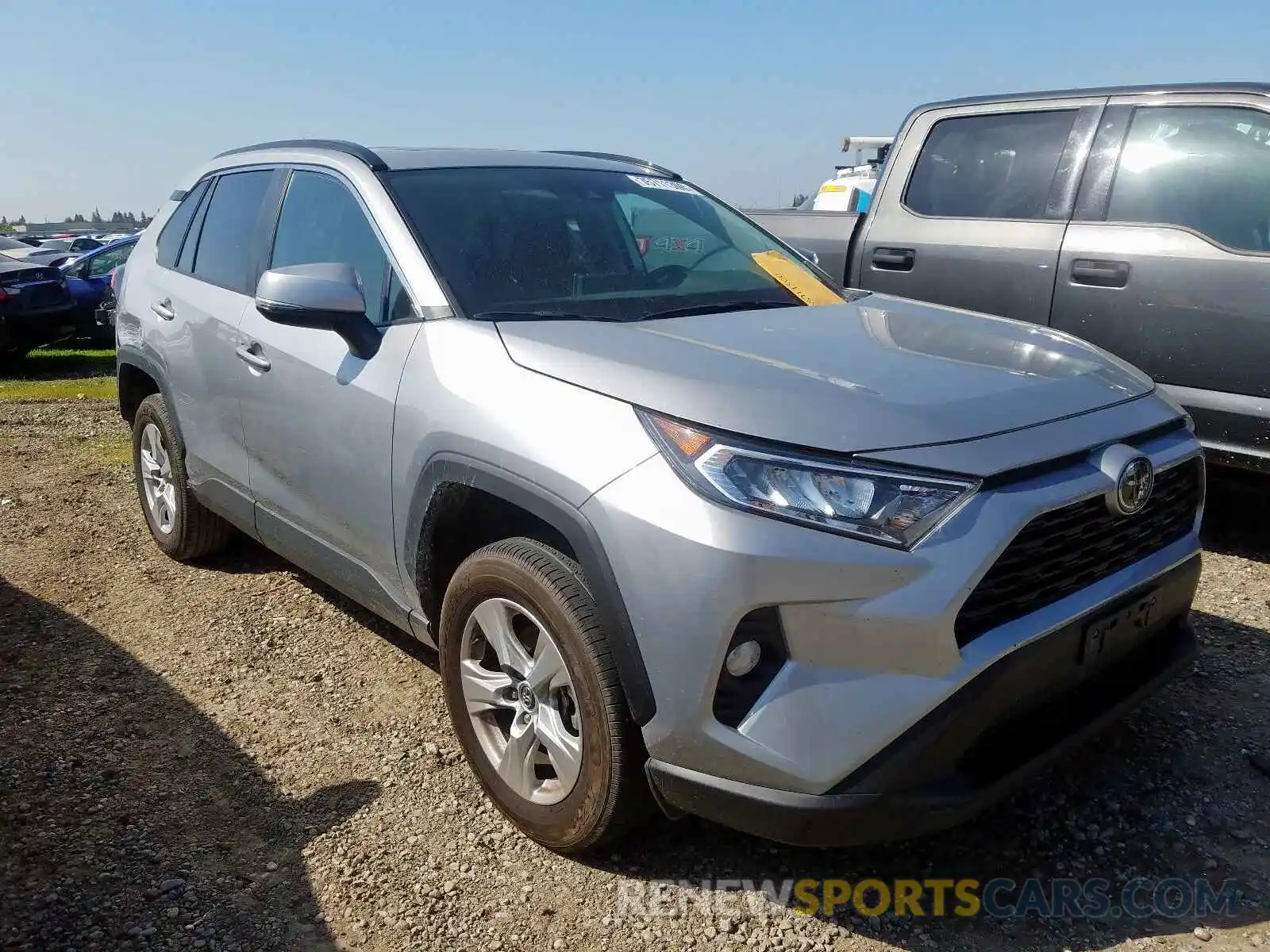 1 Фотография поврежденного автомобиля 2T3W1RFV3KW029294 TOYOTA RAV4 2019