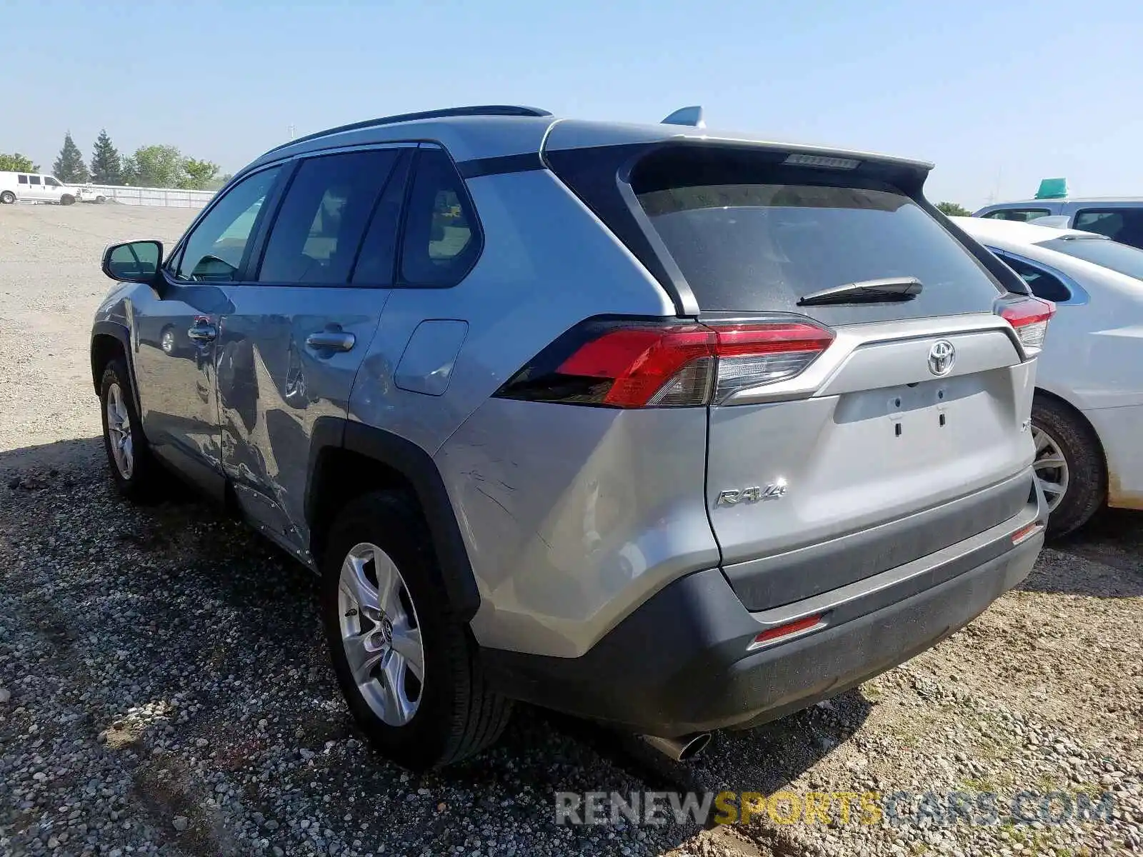 3 Photograph of a damaged car 2T3W1RFV3KW029294 TOYOTA RAV4 2019