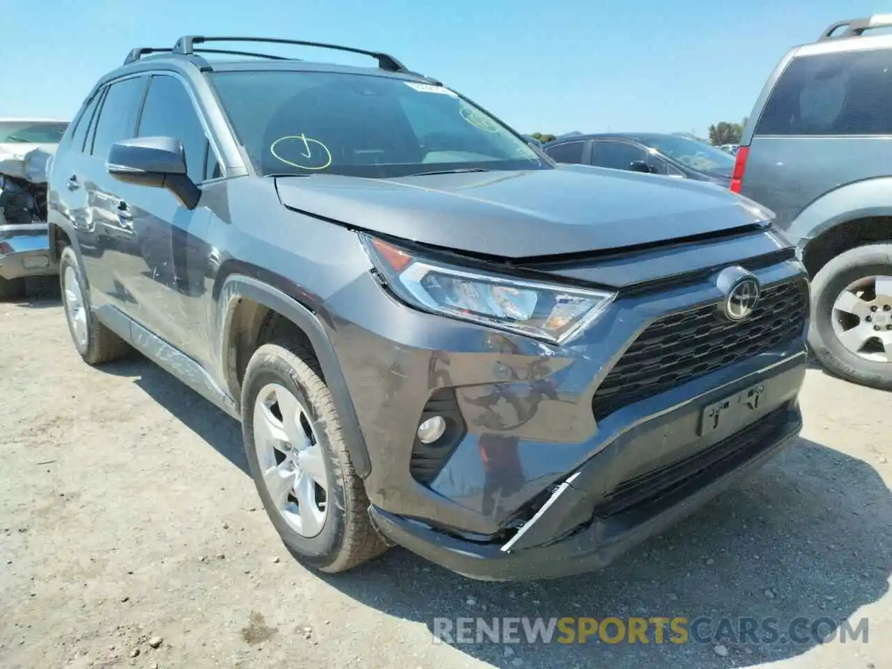 1 Photograph of a damaged car 2T3W1RFV3KW031515 TOYOTA RAV4 2019