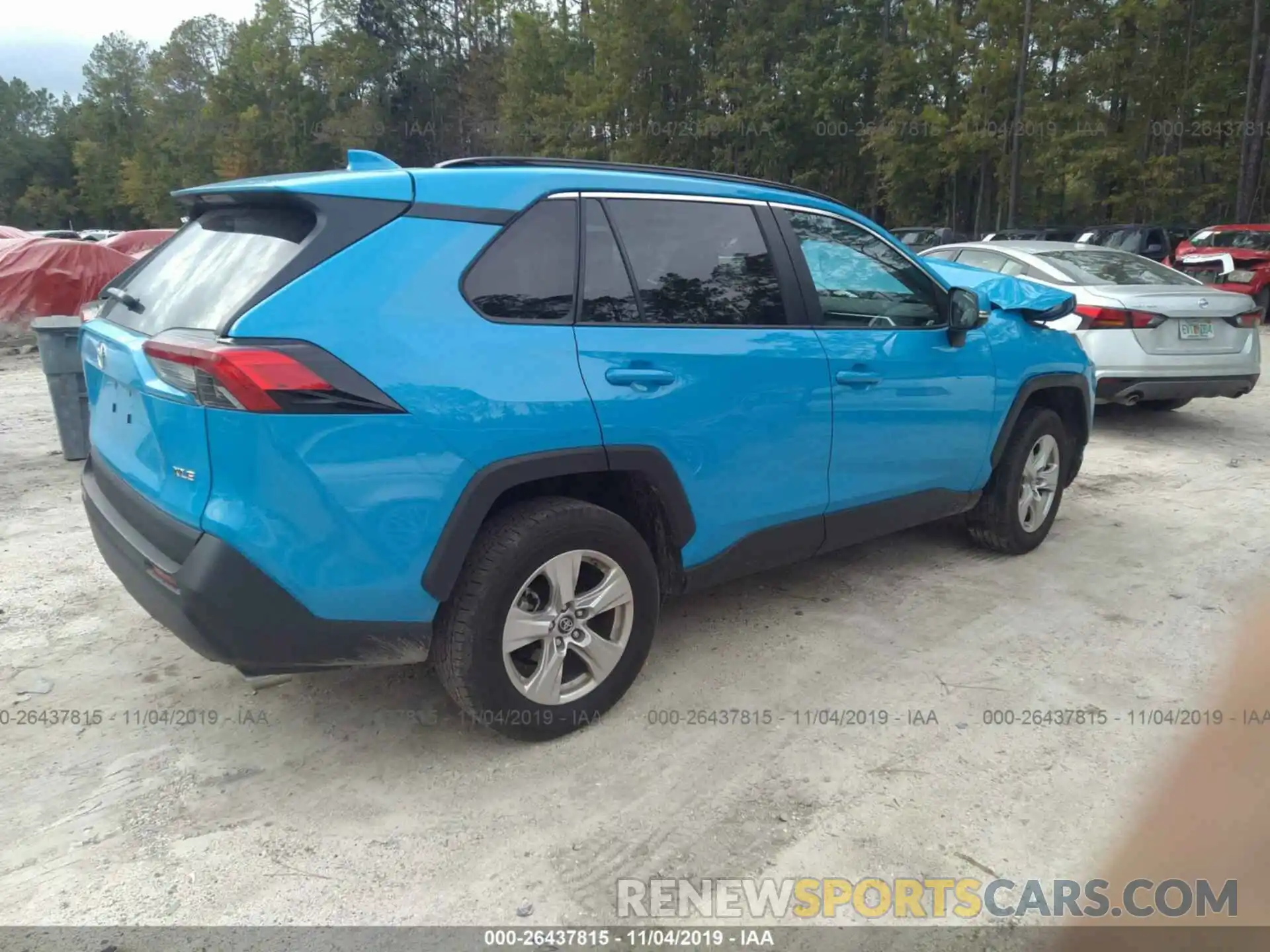 4 Photograph of a damaged car 2T3W1RFV3KW032485 TOYOTA RAV4 2019