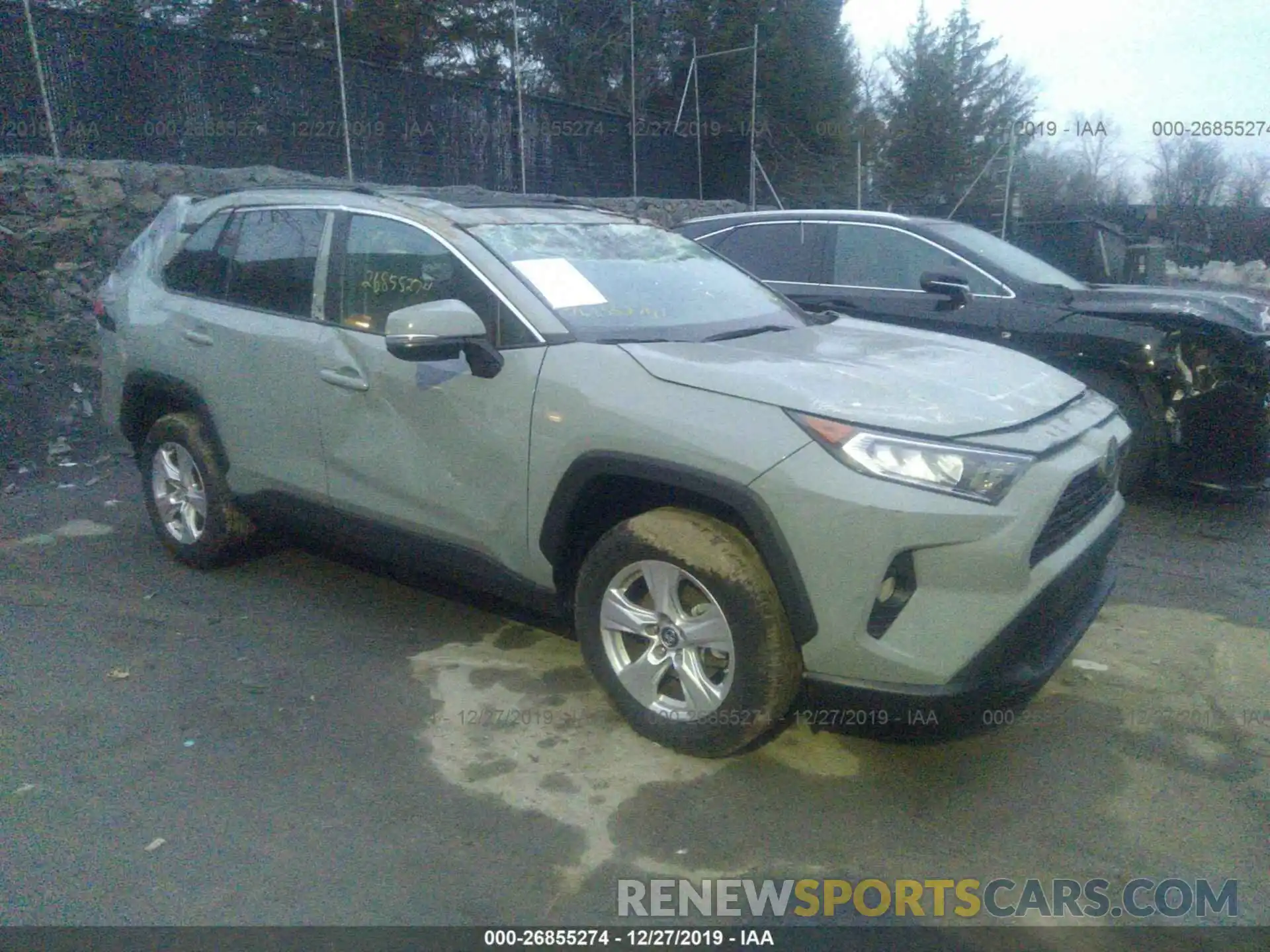 1 Photograph of a damaged car 2T3W1RFV3KW036522 TOYOTA RAV4 2019