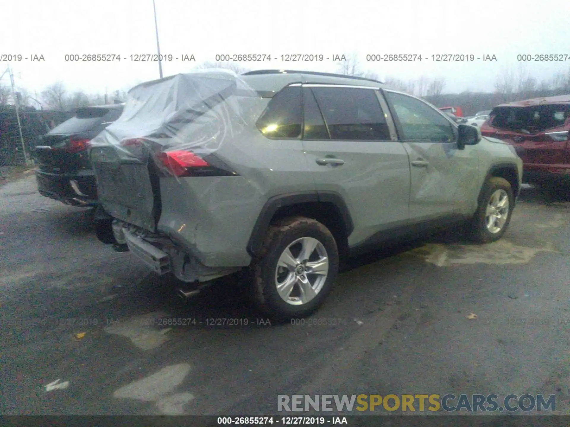 4 Photograph of a damaged car 2T3W1RFV3KW036522 TOYOTA RAV4 2019