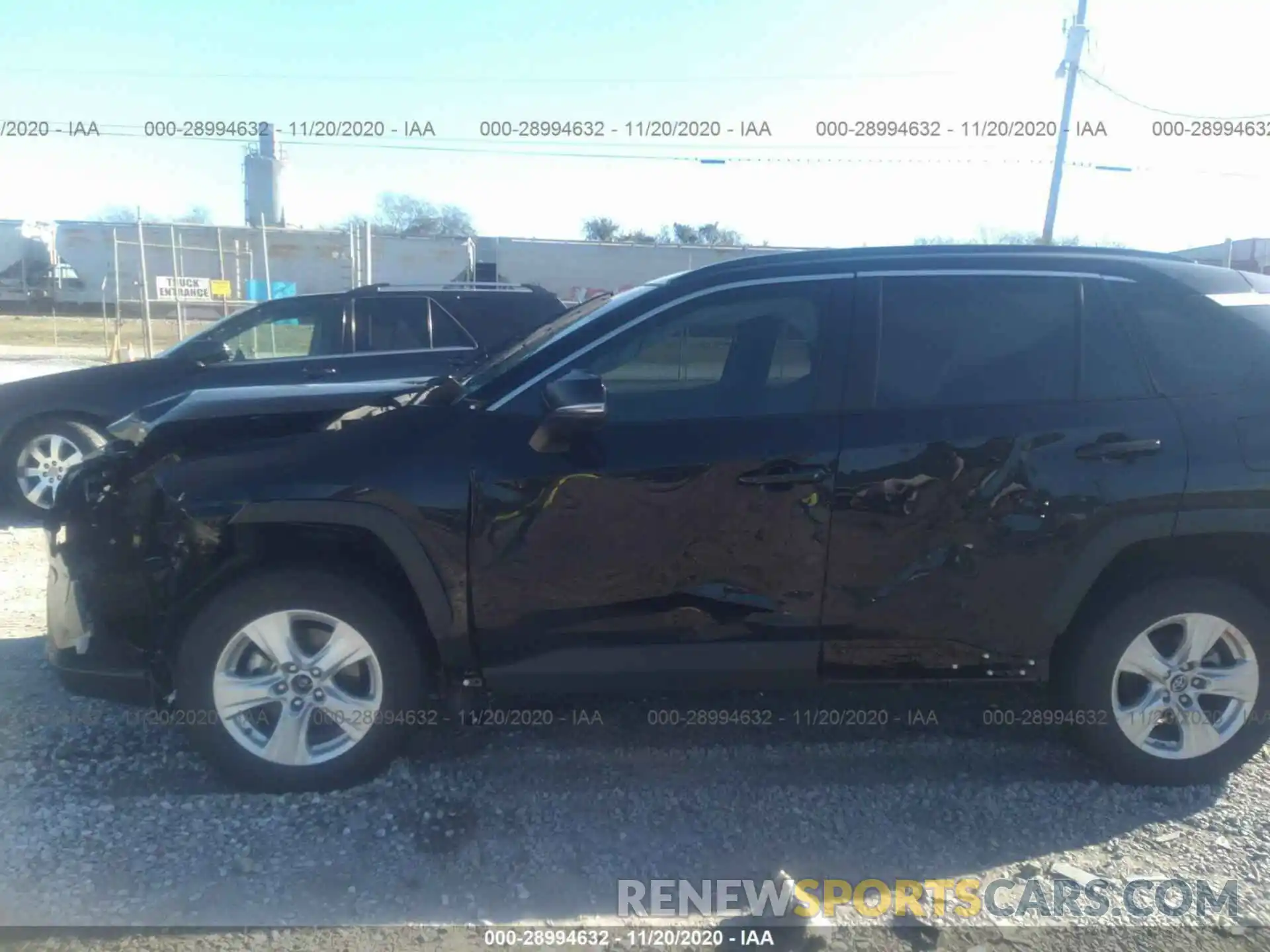 6 Photograph of a damaged car 2T3W1RFV3KW036746 TOYOTA RAV4 2019