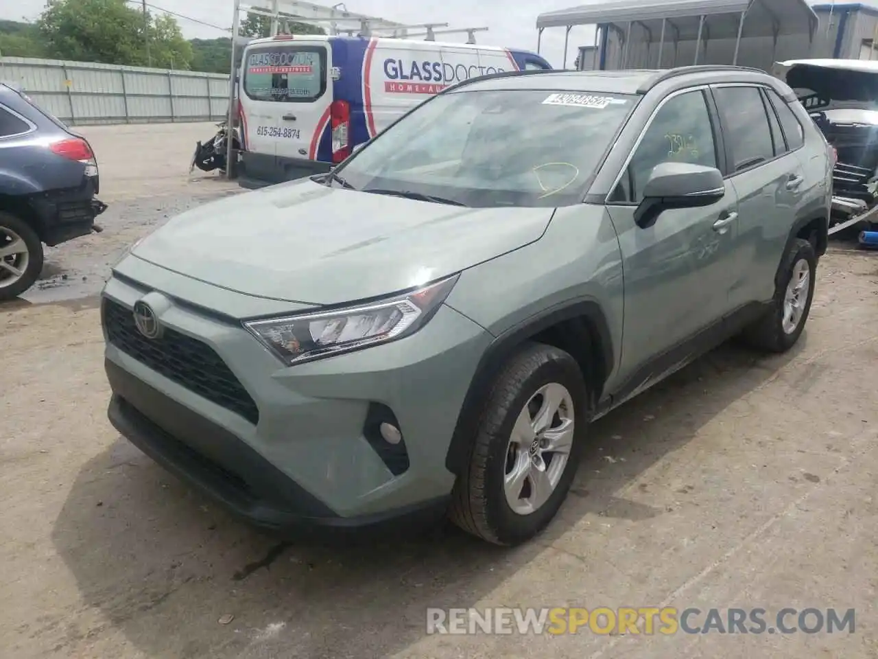 2 Photograph of a damaged car 2T3W1RFV3KW039694 TOYOTA RAV4 2019