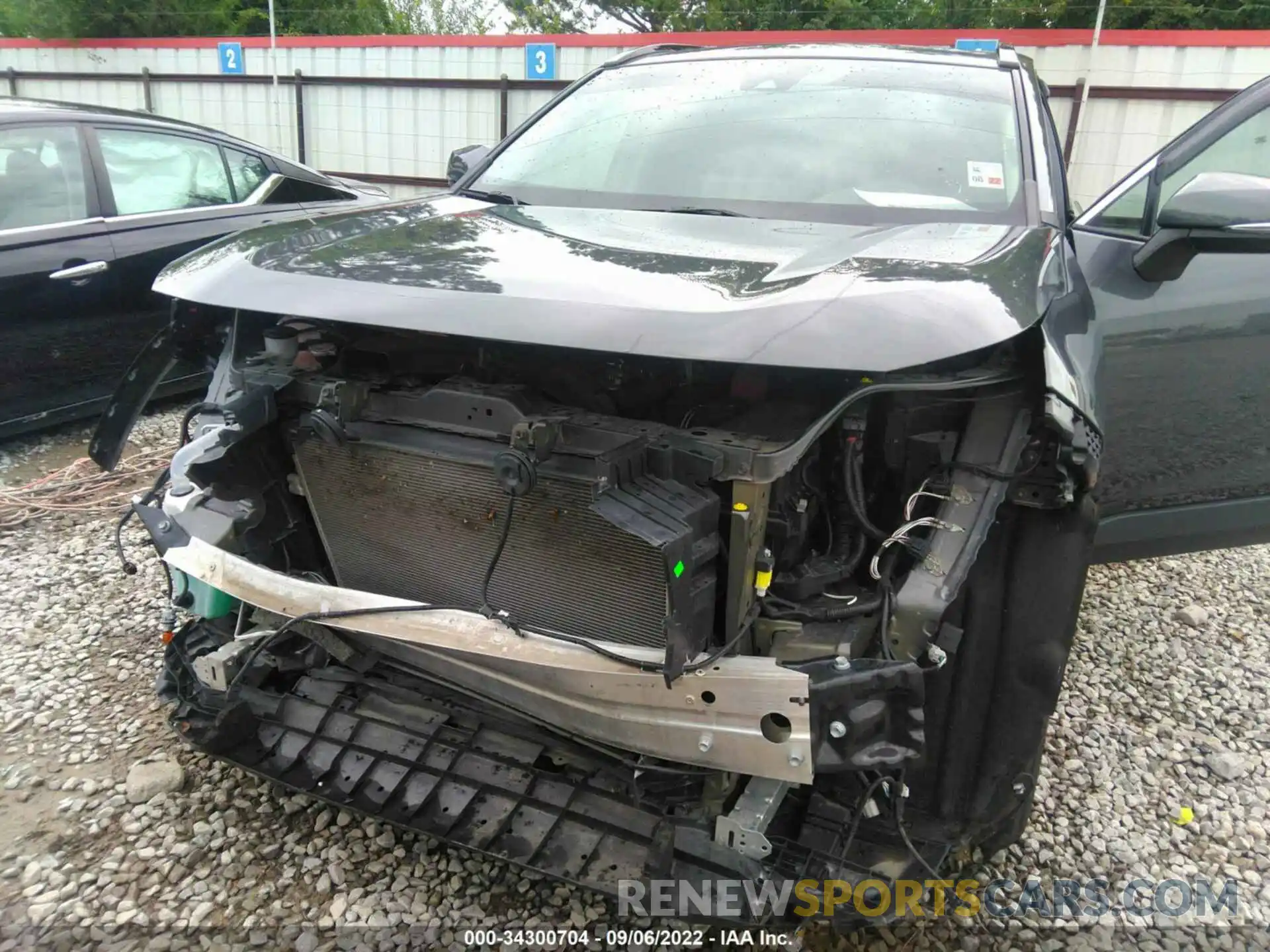 6 Photograph of a damaged car 2T3W1RFV3KW041557 TOYOTA RAV4 2019