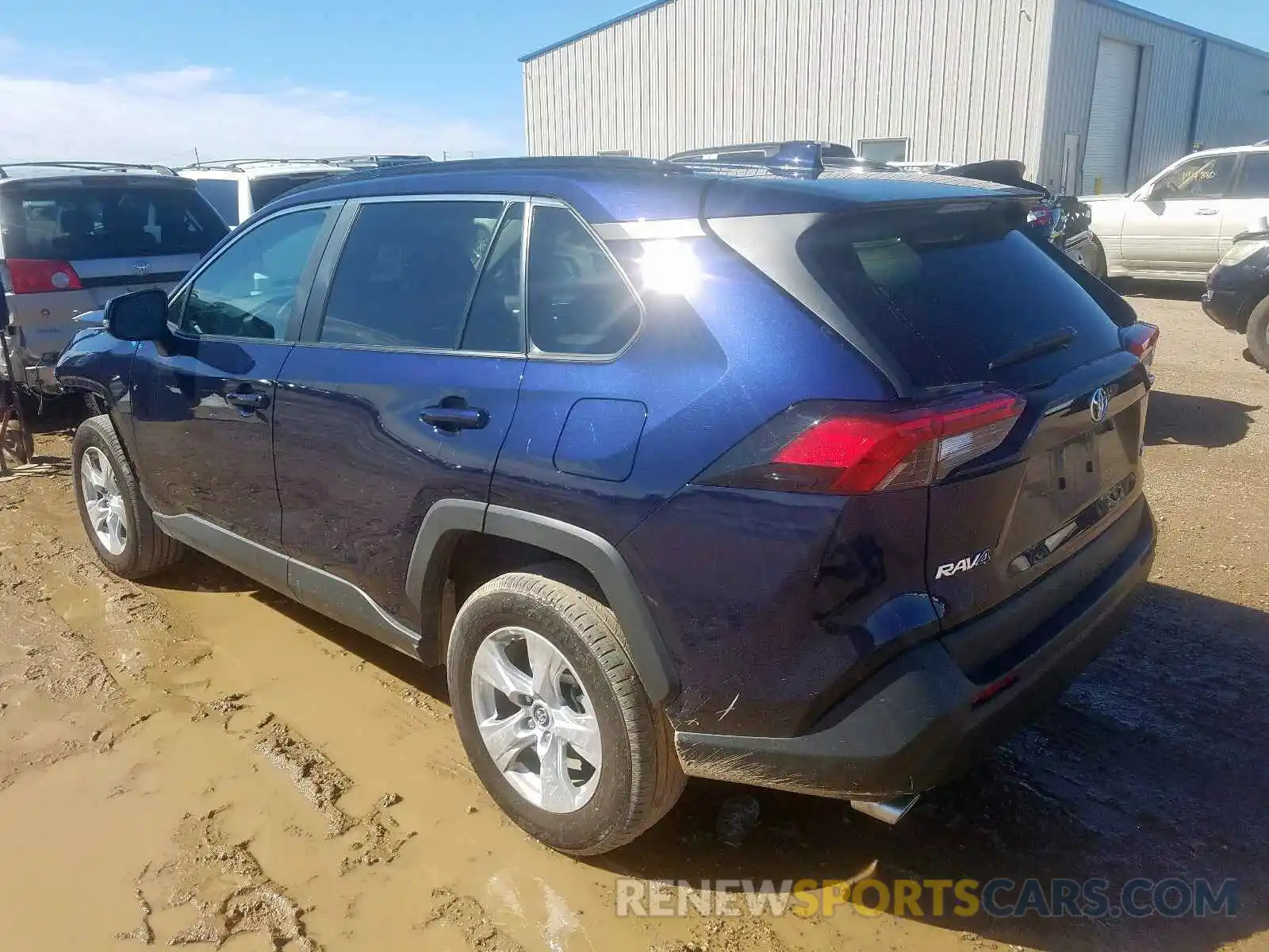 3 Photograph of a damaged car 2T3W1RFV3KW043244 TOYOTA RAV4 2019