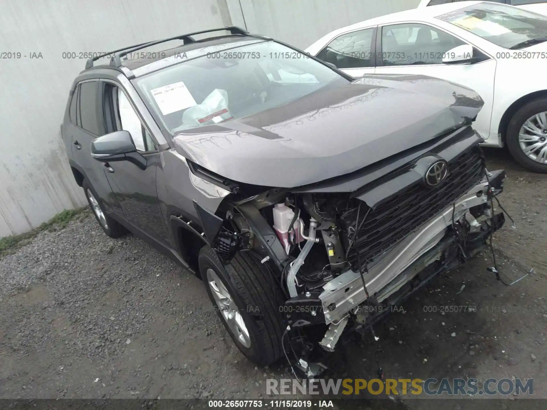 1 Photograph of a damaged car 2T3W1RFV3KW045141 TOYOTA RAV4 2019