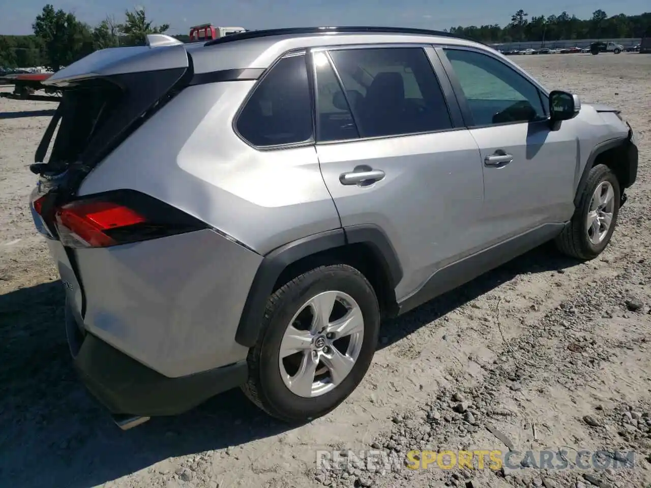 4 Фотография поврежденного автомобиля 2T3W1RFV3KW050792 TOYOTA RAV4 2019