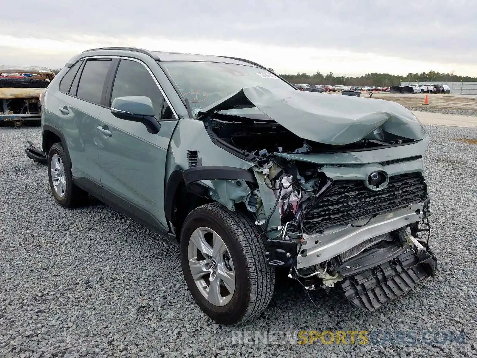 1 Photograph of a damaged car 2T3W1RFV3KW055426 TOYOTA RAV4 2019