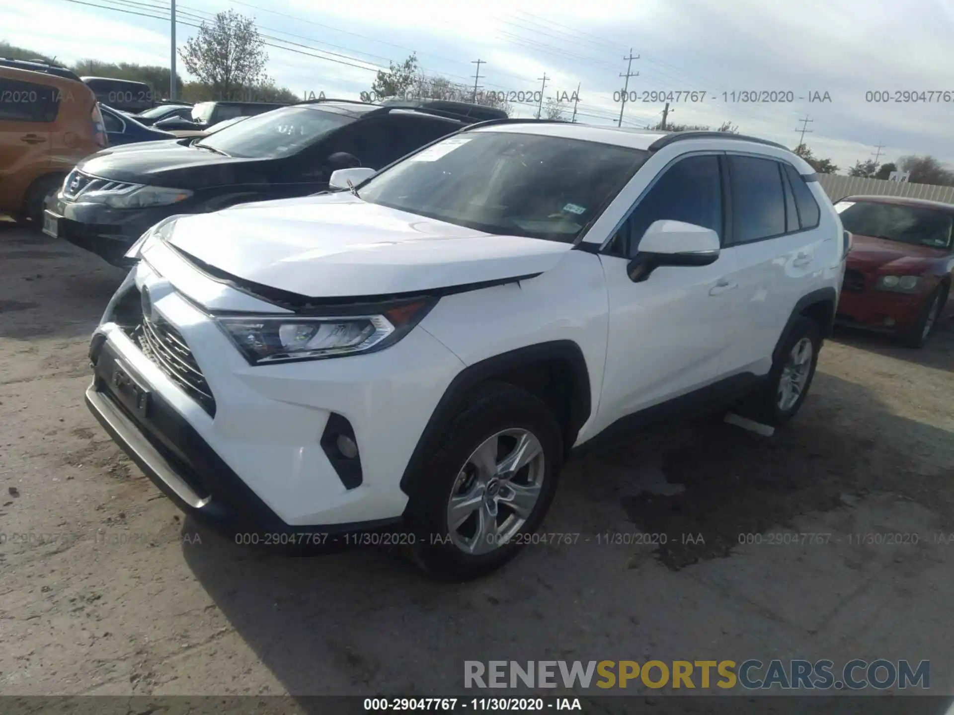 2 Photograph of a damaged car 2T3W1RFV4KC009301 TOYOTA RAV4 2019