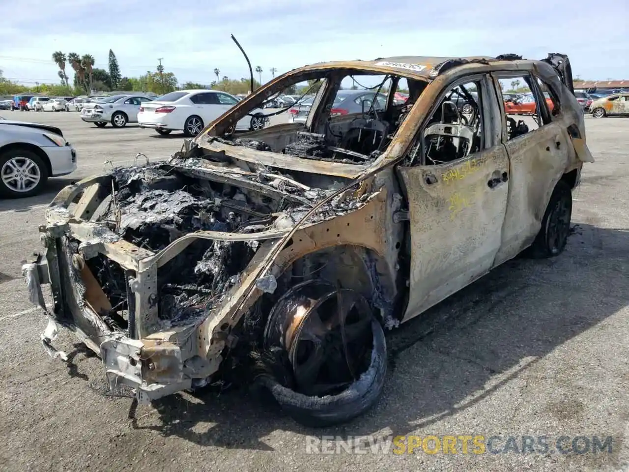 2 Photograph of a damaged car 2T3W1RFV4KC011369 TOYOTA RAV4 2019