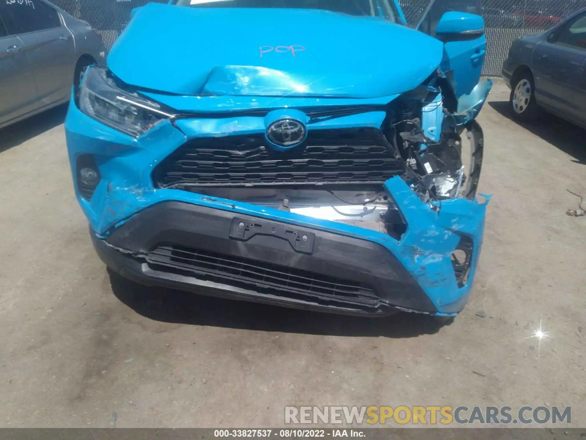 6 Photograph of a damaged car 2T3W1RFV4KC020184 TOYOTA RAV4 2019