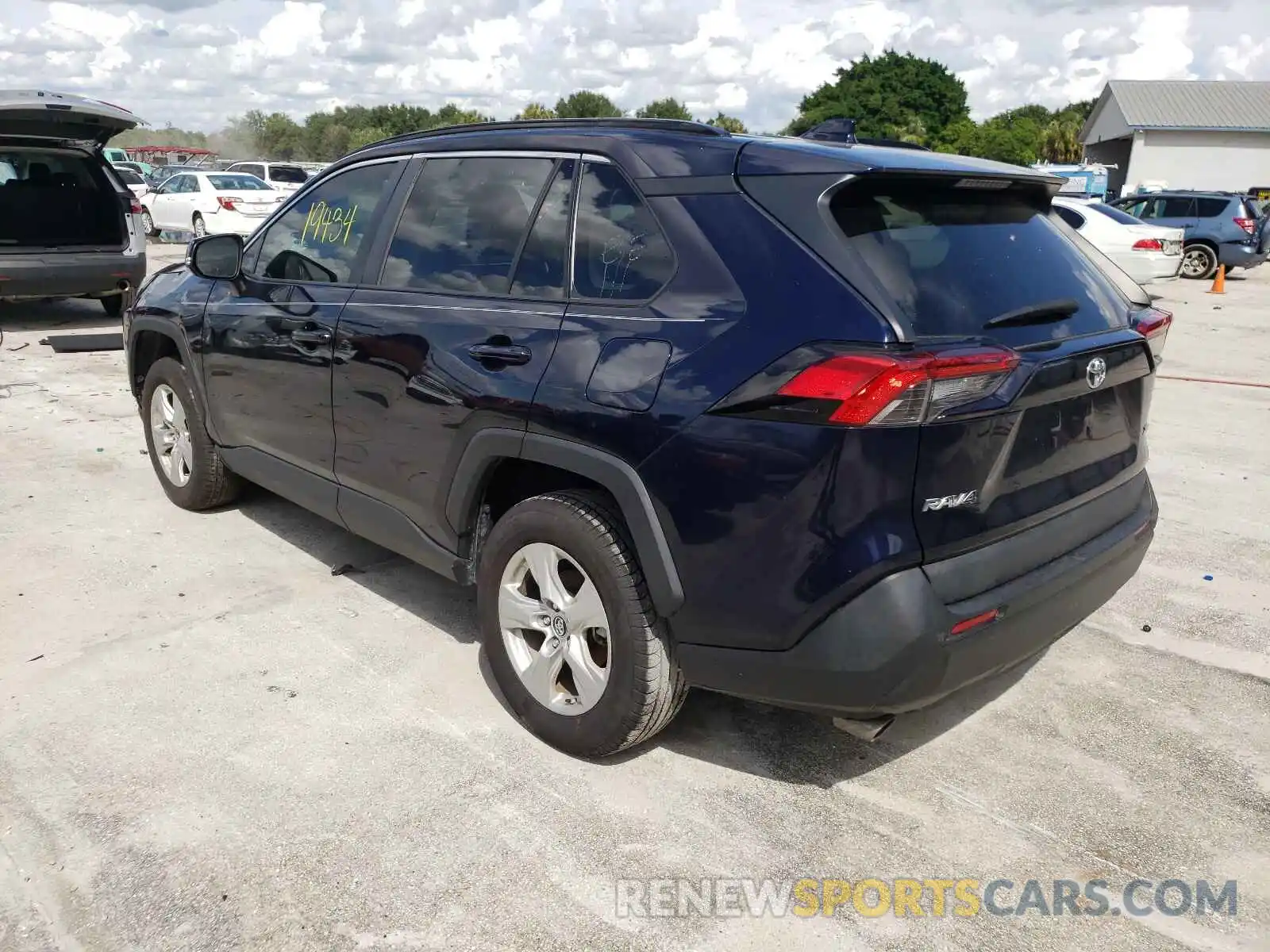 3 Photograph of a damaged car 2T3W1RFV4KC025515 TOYOTA RAV4 2019