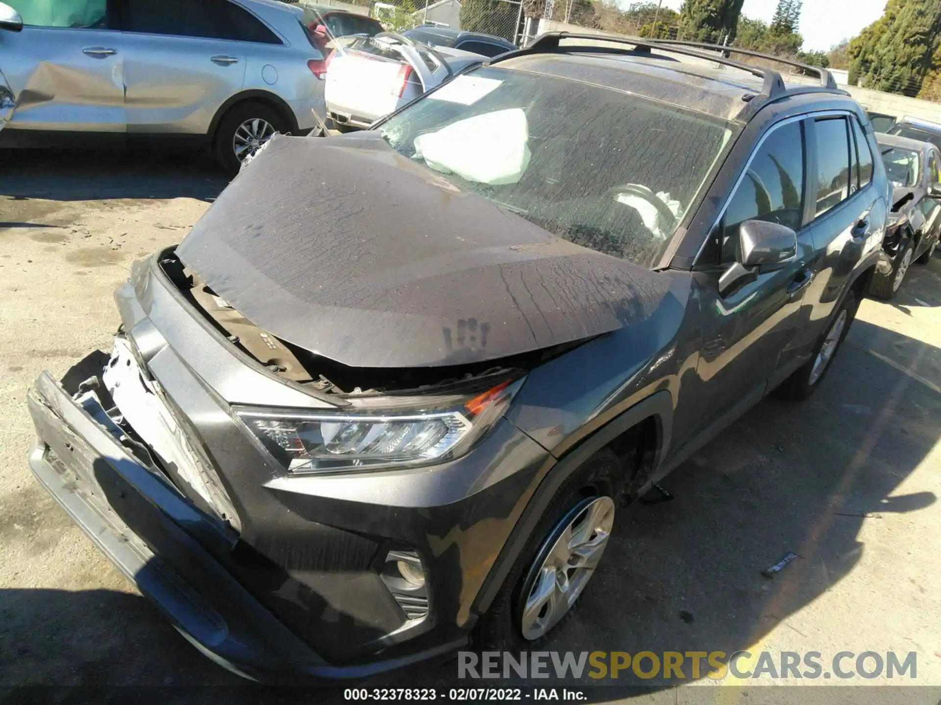 2 Photograph of a damaged car 2T3W1RFV4KC027961 TOYOTA RAV4 2019