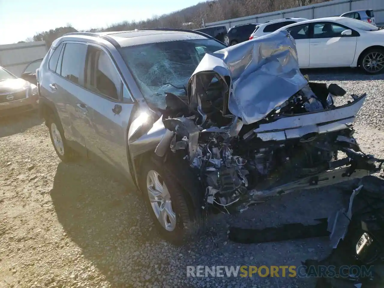 1 Photograph of a damaged car 2T3W1RFV4KC031038 TOYOTA RAV4 2019