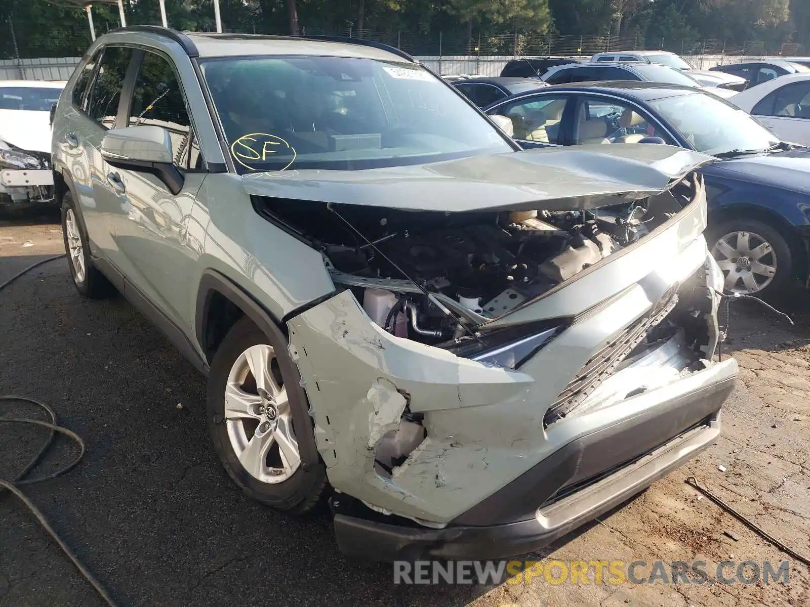 1 Photograph of a damaged car 2T3W1RFV4KC032979 TOYOTA RAV4 2019