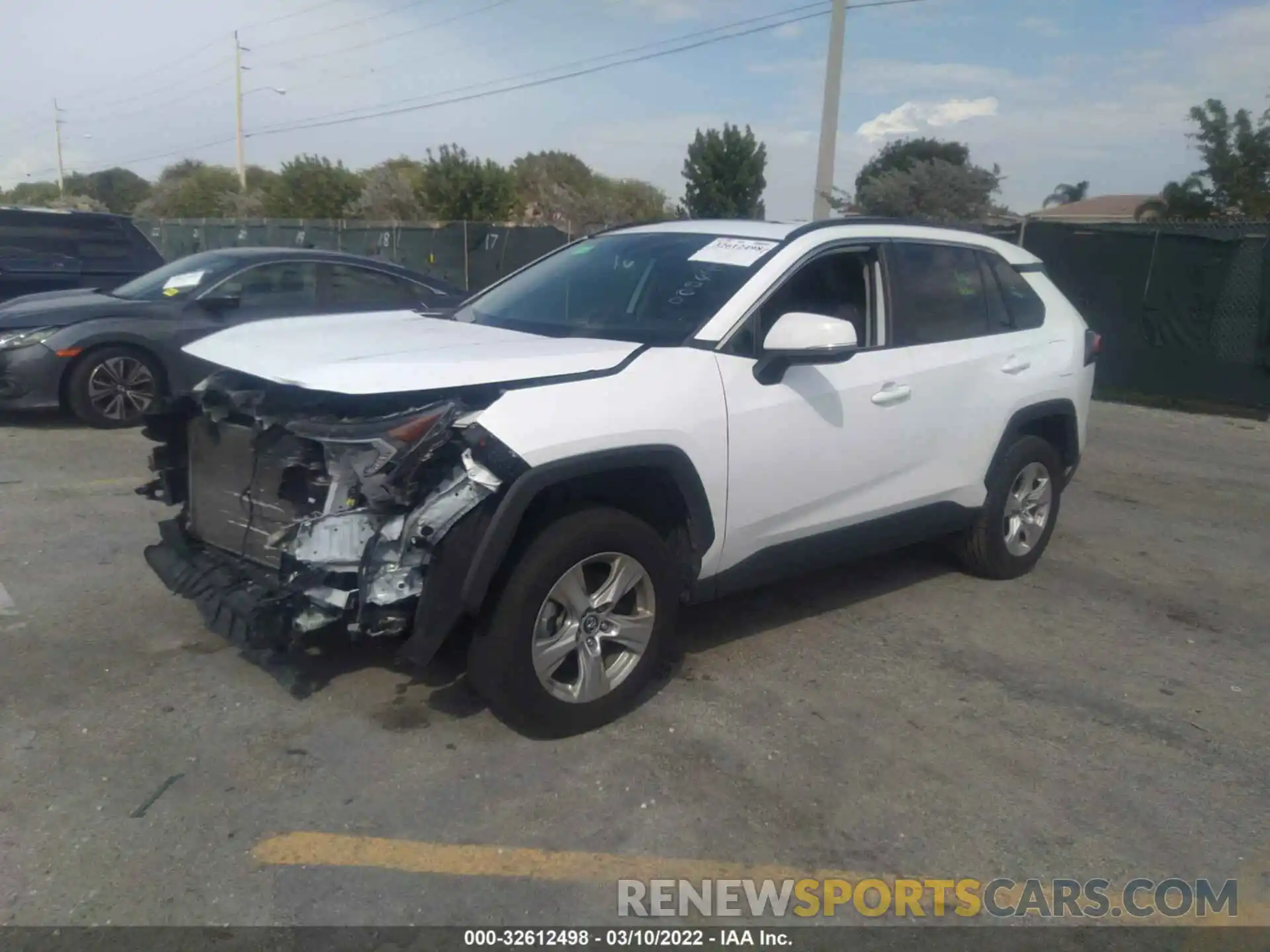 2 Photograph of a damaged car 2T3W1RFV4KW005649 TOYOTA RAV4 2019