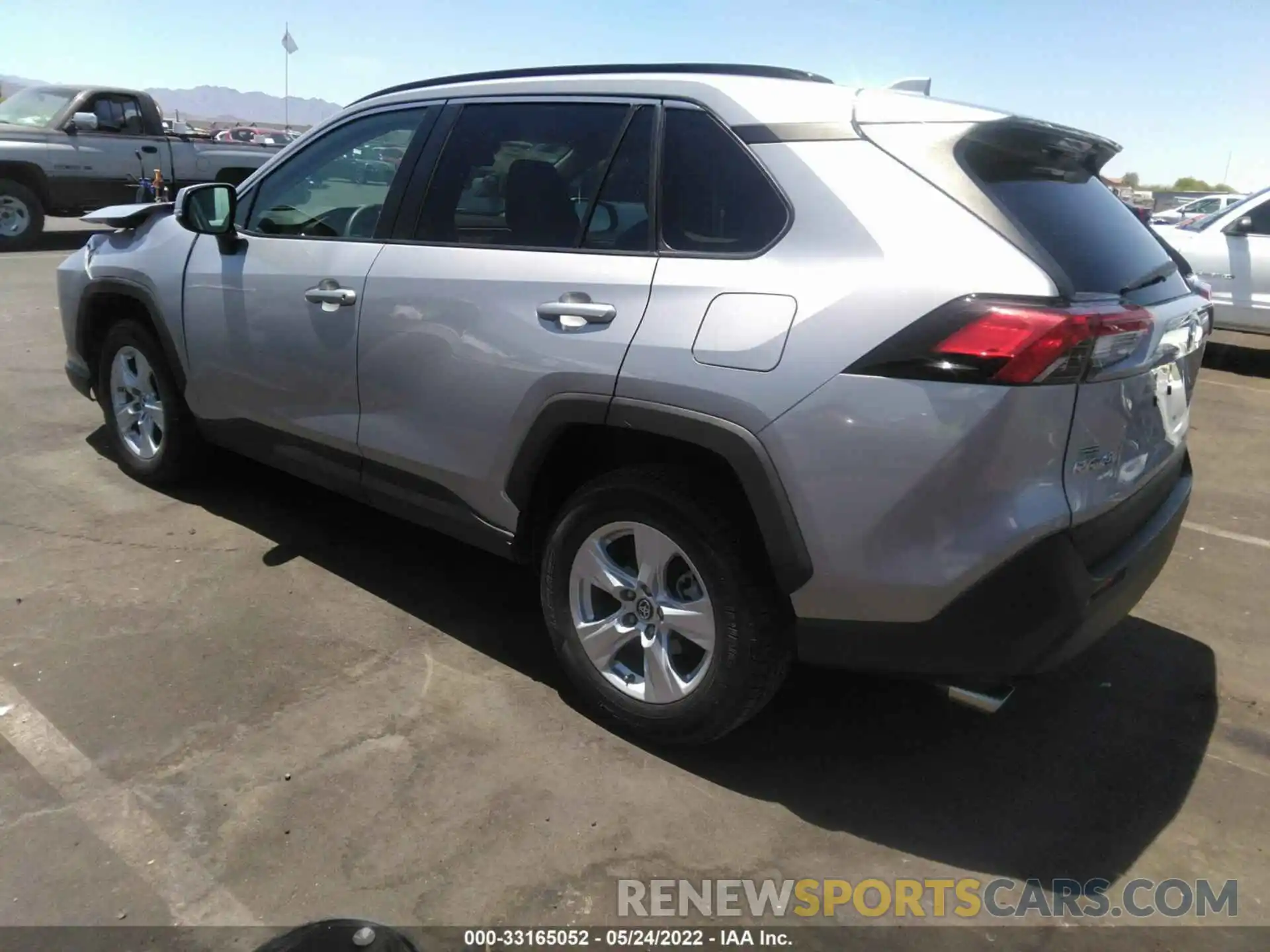 3 Photograph of a damaged car 2T3W1RFV4KW006915 TOYOTA RAV4 2019