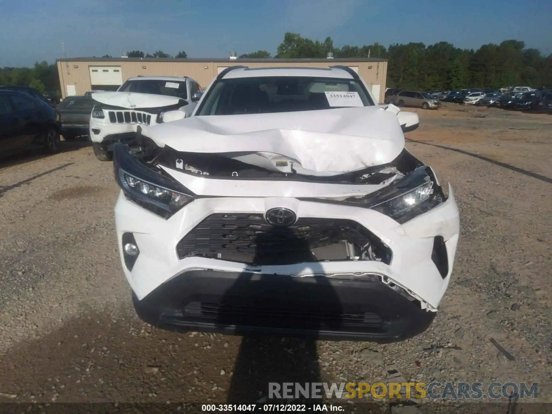 6 Photograph of a damaged car 2T3W1RFV4KW007224 TOYOTA RAV4 2019