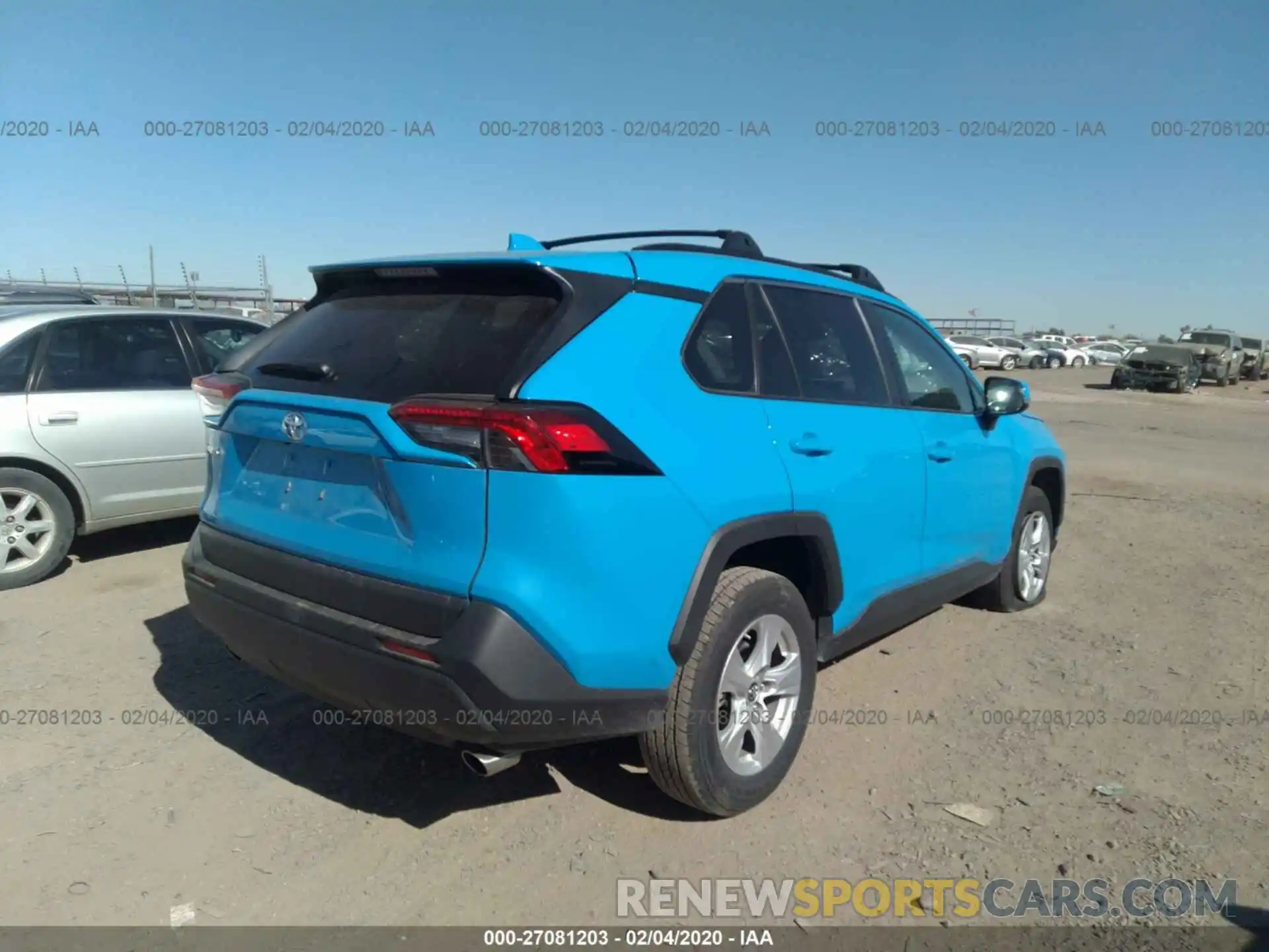 4 Photograph of a damaged car 2T3W1RFV4KW011113 TOYOTA RAV4 2019