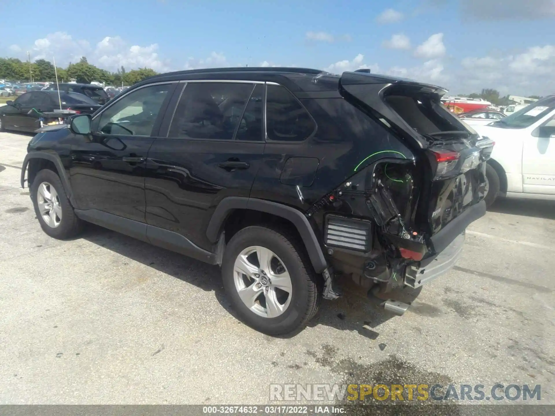 3 Photograph of a damaged car 2T3W1RFV4KW012150 TOYOTA RAV4 2019