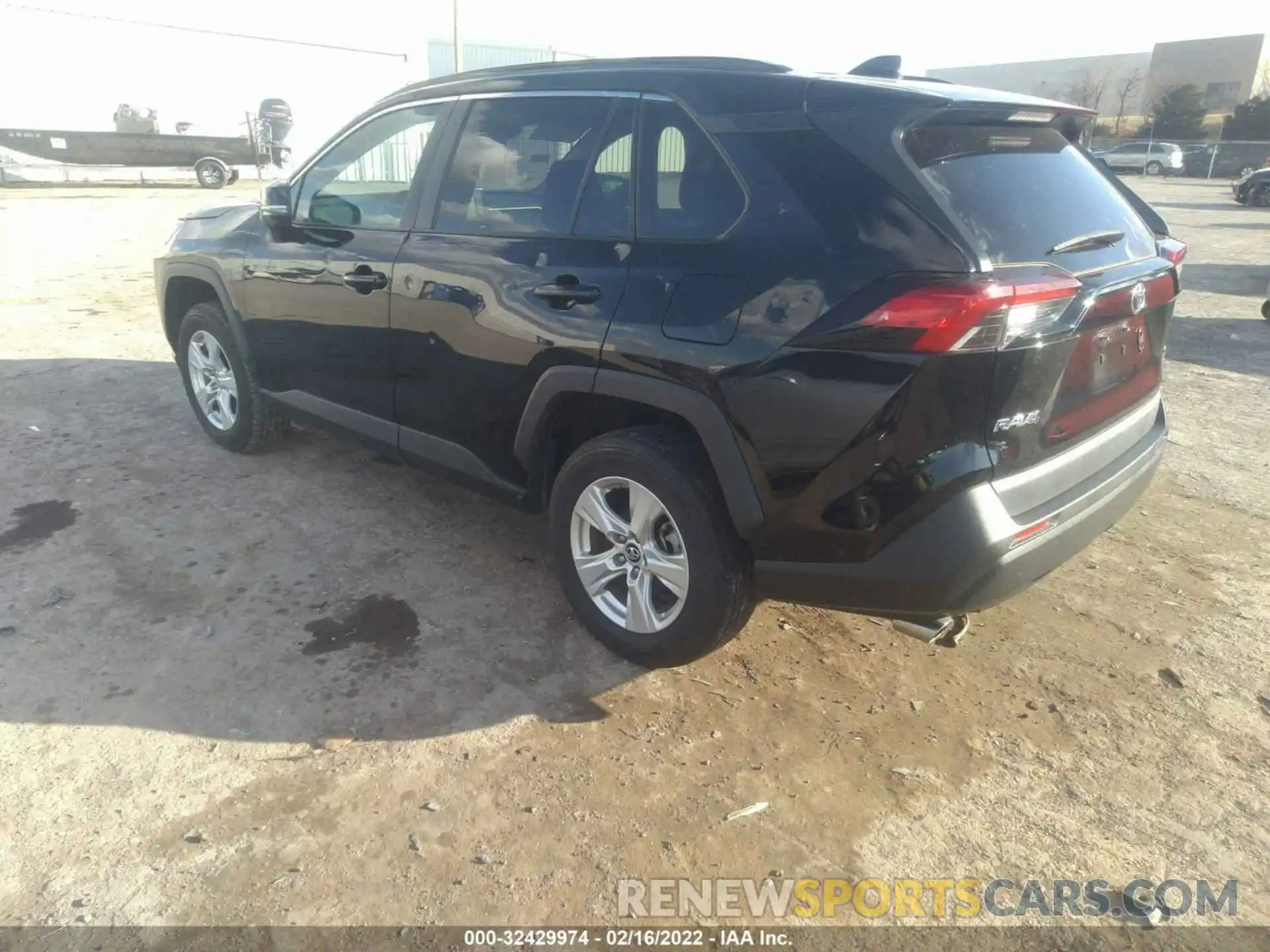 3 Photograph of a damaged car 2T3W1RFV4KW012519 TOYOTA RAV4 2019