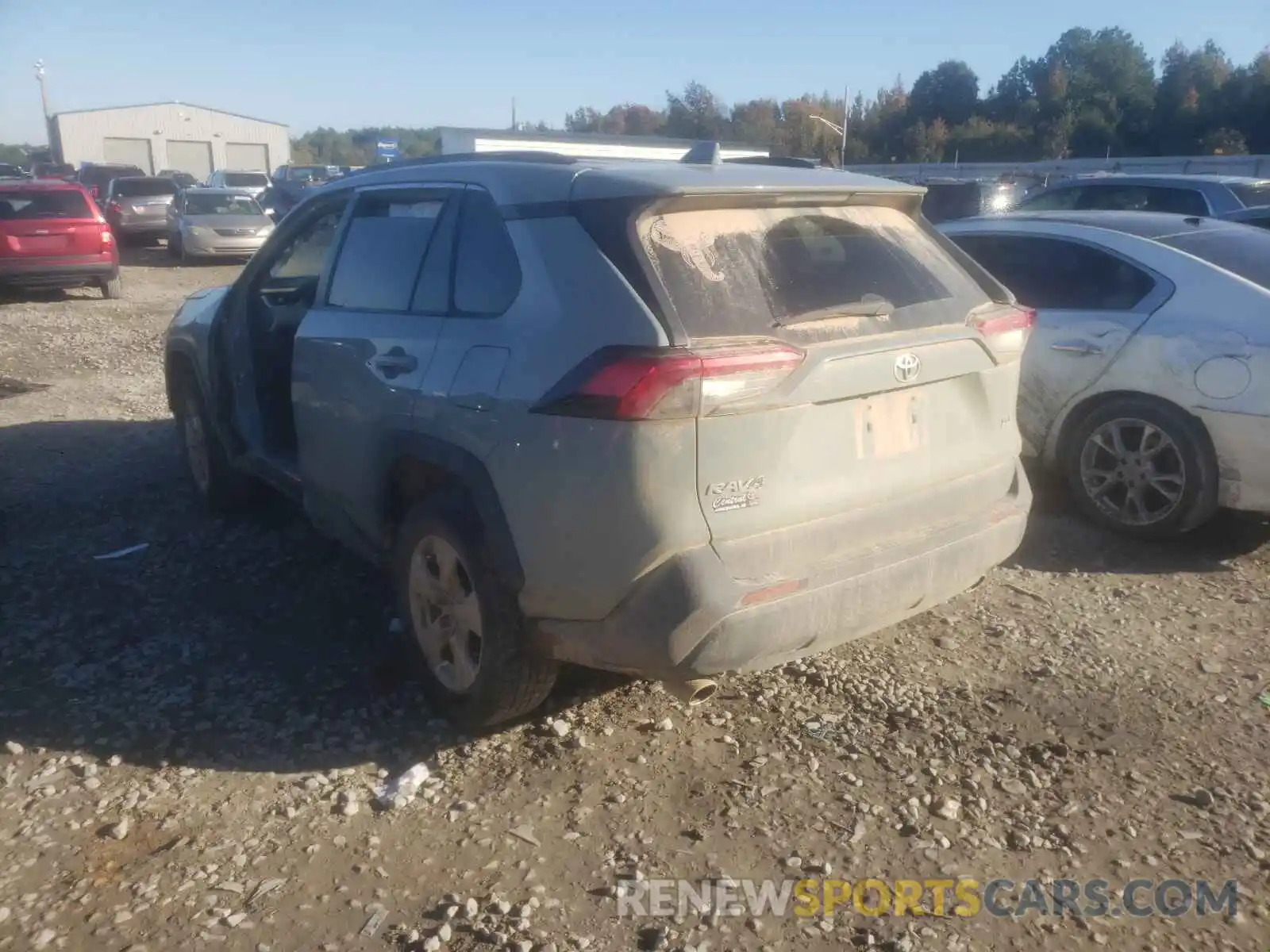 3 Photograph of a damaged car 2T3W1RFV4KW012570 TOYOTA RAV4 2019