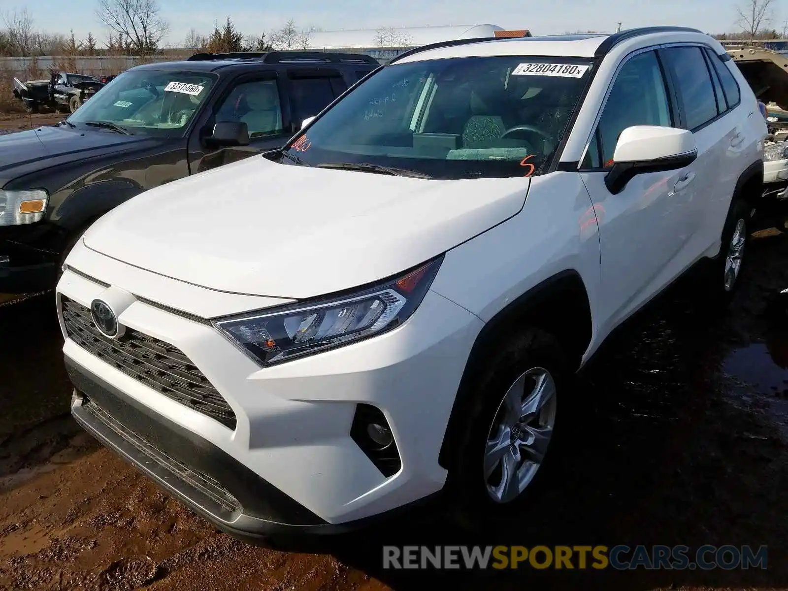 2 Photograph of a damaged car 2T3W1RFV4KW013945 TOYOTA RAV4 2019