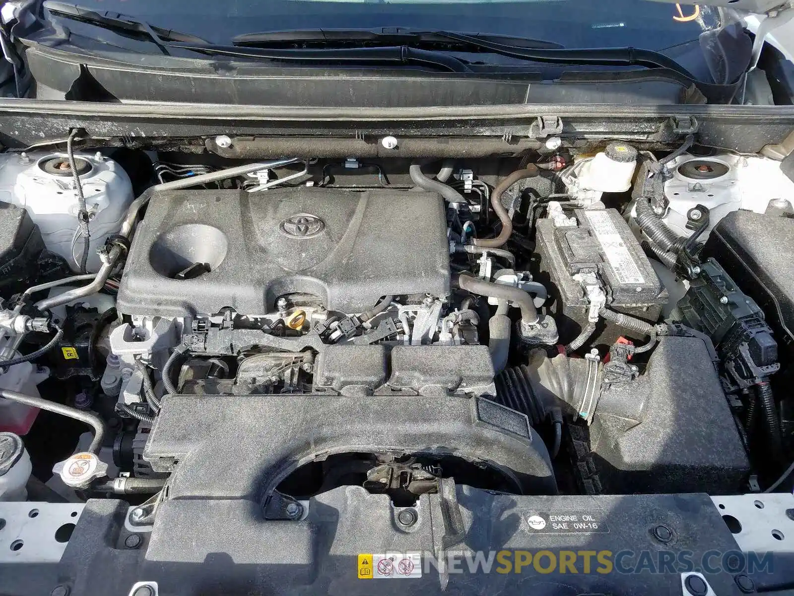 7 Photograph of a damaged car 2T3W1RFV4KW013945 TOYOTA RAV4 2019