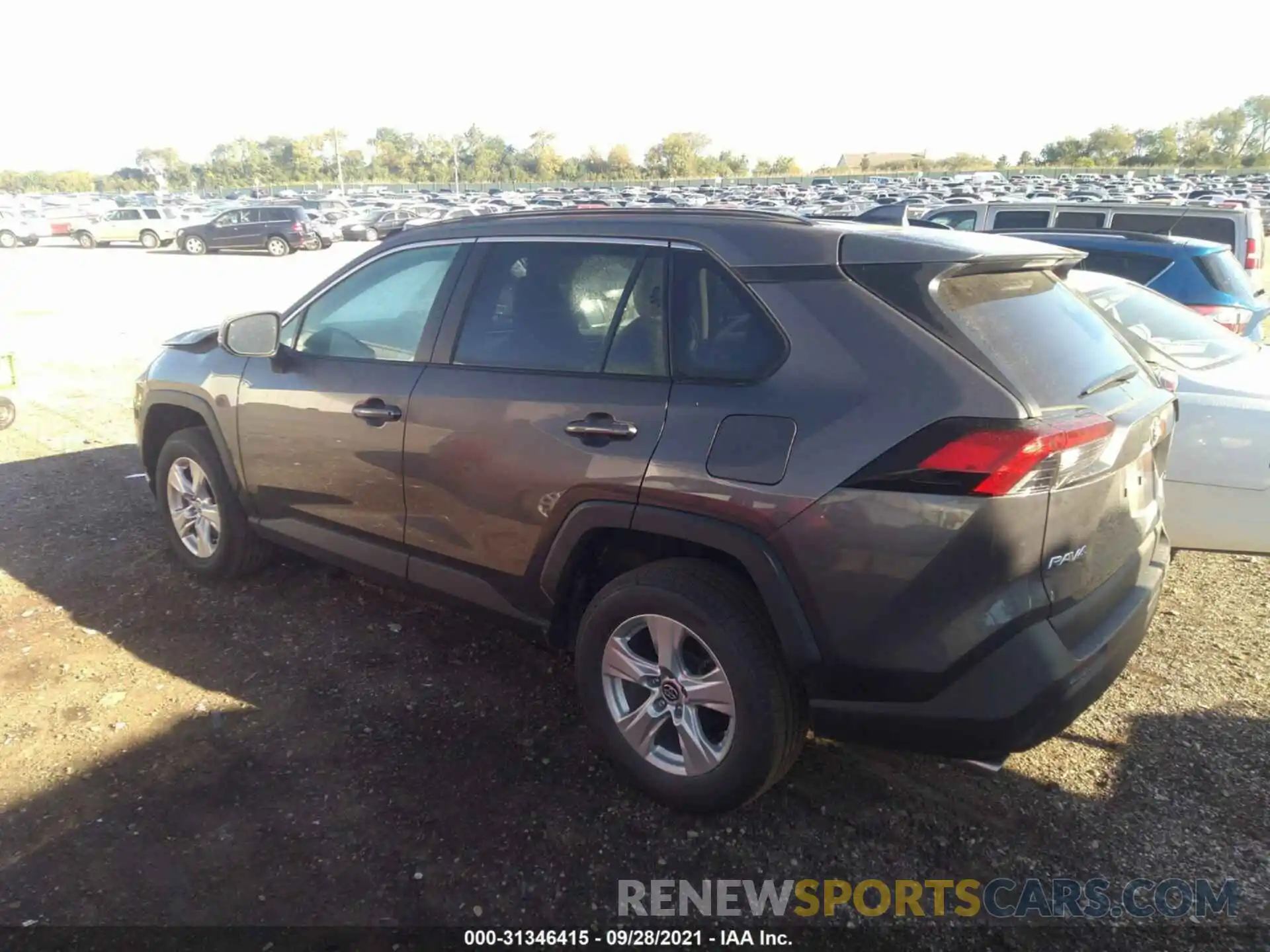 3 Photograph of a damaged car 2T3W1RFV4KW014495 TOYOTA RAV4 2019