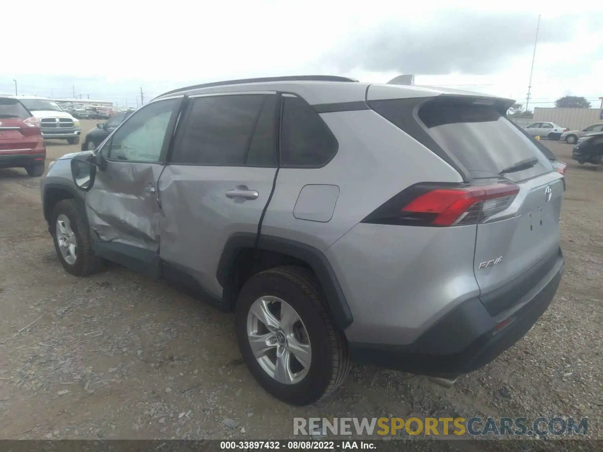 3 Photograph of a damaged car 2T3W1RFV4KW026677 TOYOTA RAV4 2019