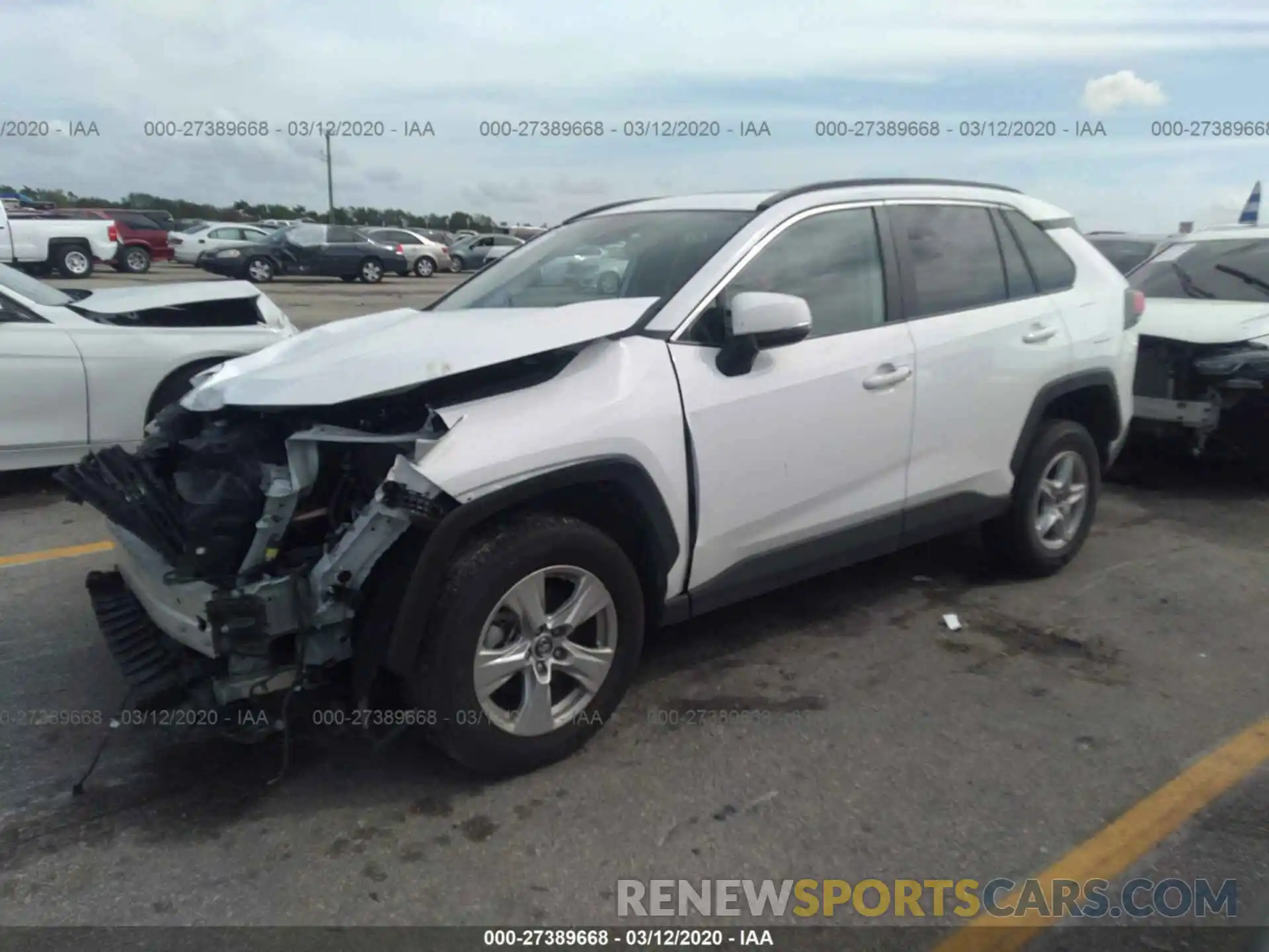 2 Photograph of a damaged car 2T3W1RFV4KW033564 TOYOTA RAV4 2019